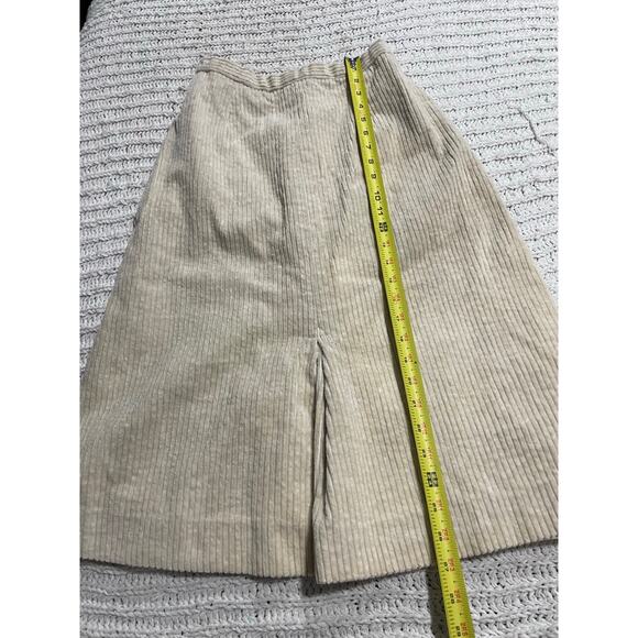 VTG A-line Wide Wale Corduroy Skirt Front Pleat Knee Length Womens Size XS Beige - Picture 2 of 9